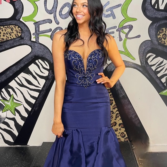 Prom Dress | Size 8 | Mac Duggal Navy Blue Mermaid - Picture 1 of 4